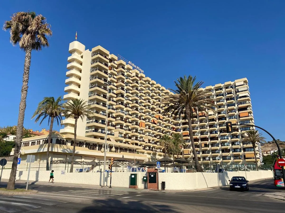 Apartamento moderno en primera línea de playa. Benalmádena